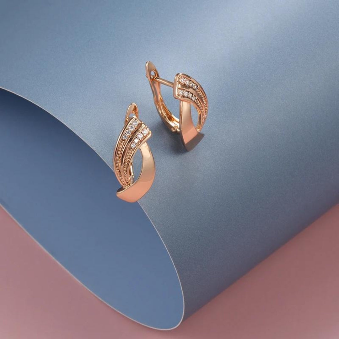 Boucles d’Oreilles en Or Rose Serties de Zirconia